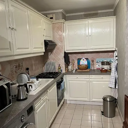 Le Clos Du Chateau Rouge 3* Avec Parking Securise Apartamento *